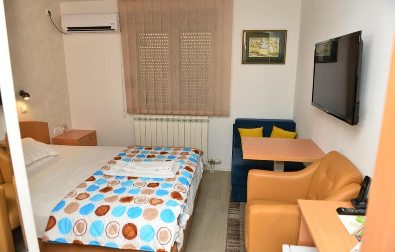 Hotel Sunce Kraljevo Exteriör bild