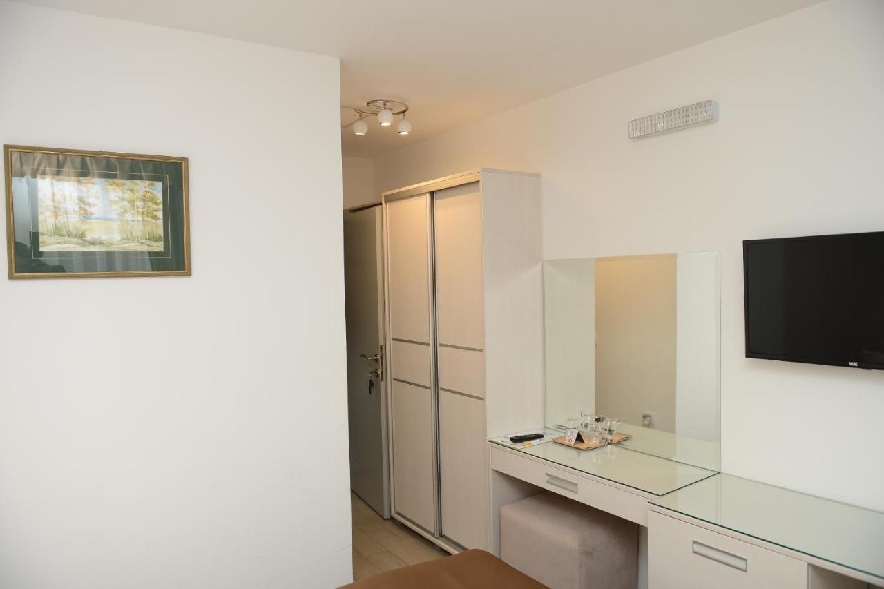 Hotel Sunce Kraljevo Exteriör bild