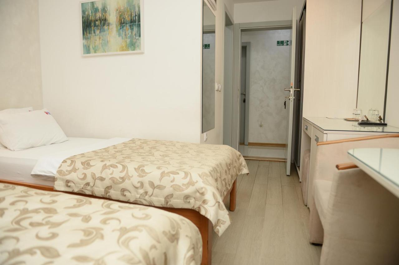 Hotel Sunce Kraljevo Exteriör bild