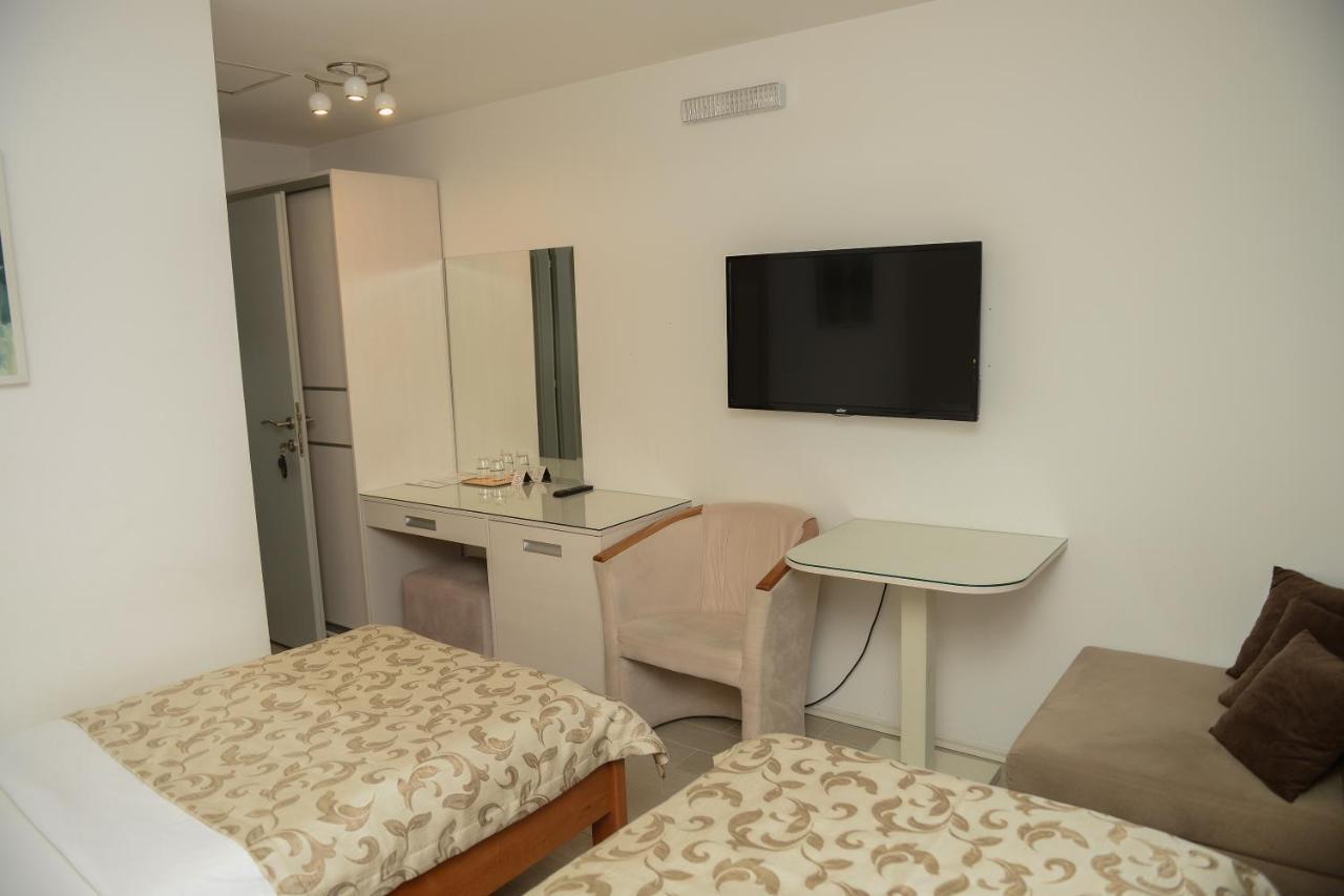 Hotel Sunce Kraljevo Exteriör bild